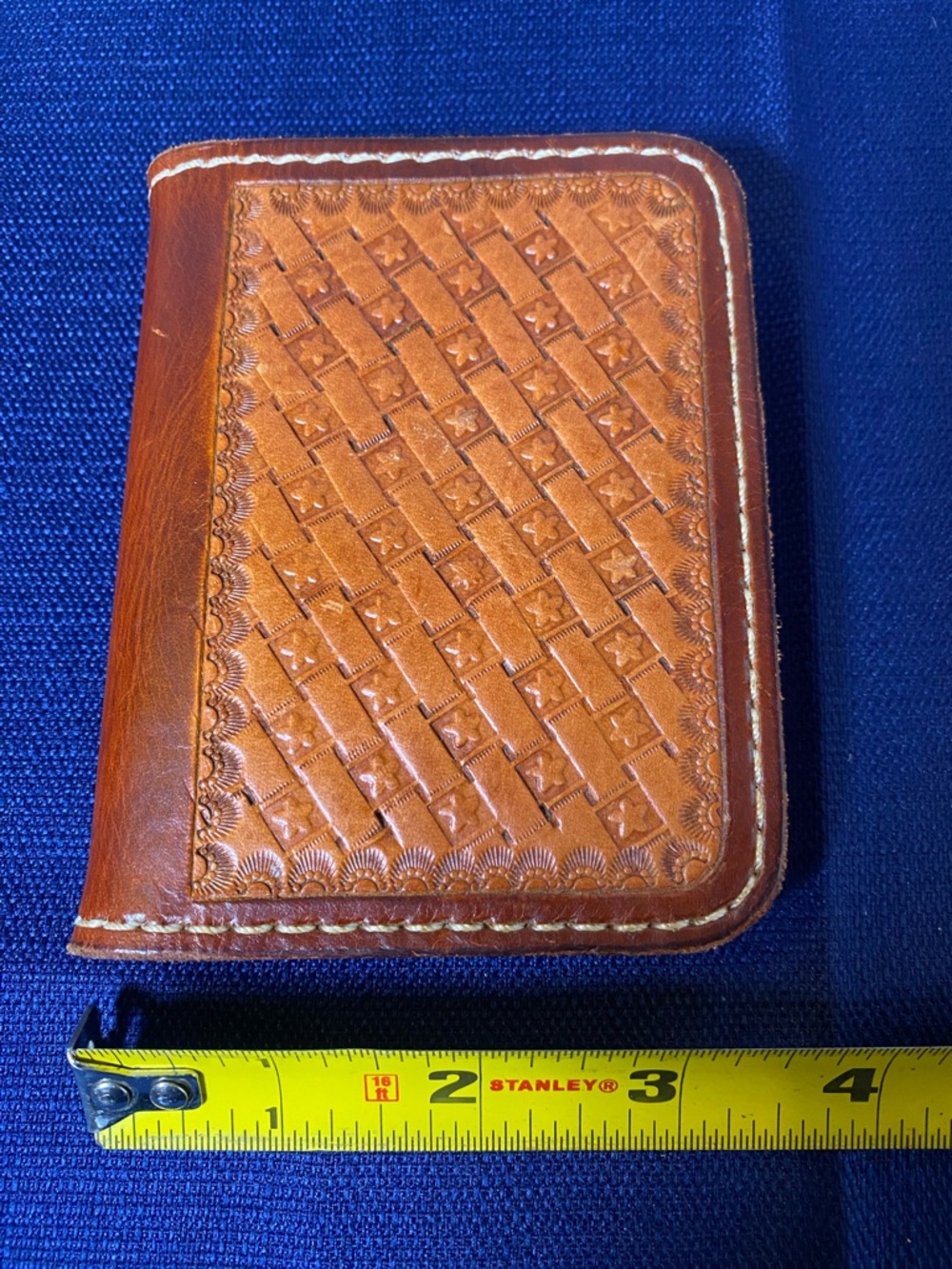Handcrafted Leather Wallet - Picture 5 of 7